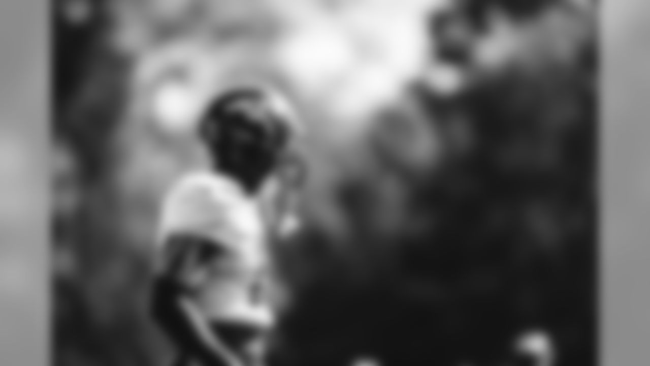 E_SNY_6102