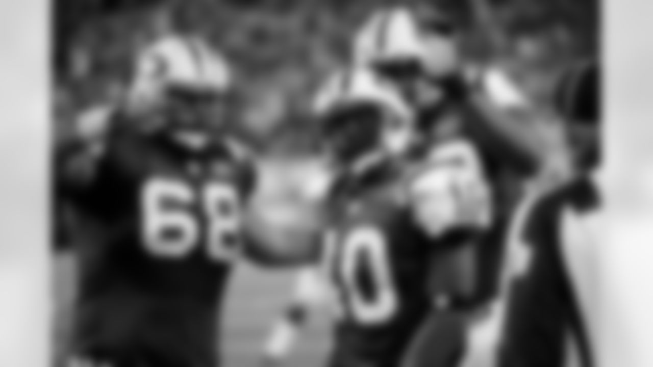 2010 Week 12 Jets vs Bengals Game Photos