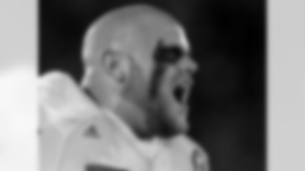 OL Matt Slauson