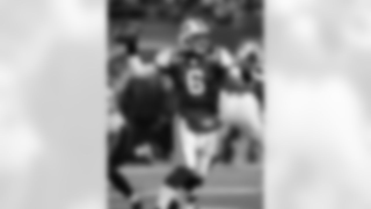 2010 Week 17 Jets vs Bengals Photos