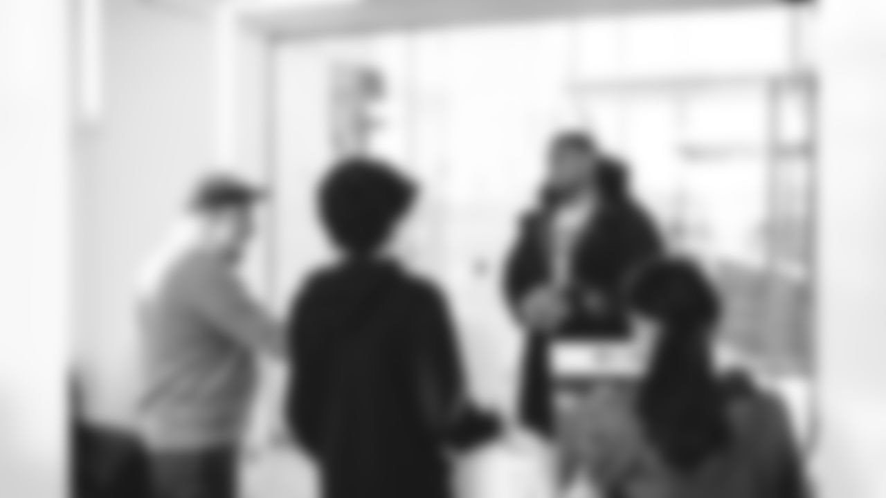 E_SNY_0053_1