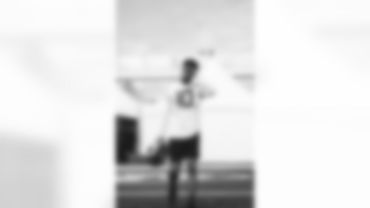 E_JB2_7148