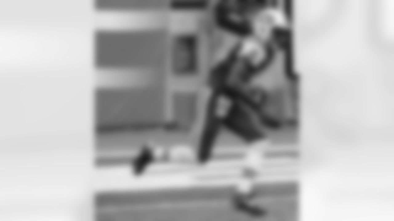 With another week under his belt, look for WR Percy Harvin to be more involved with the offense in Kansas City. He will also be returning kicks, which special teams coordinator Thomas McGaughey is looking forward to after his performance last week: "There were maybe a couple balls that I thought he was going to stay in on. Other than that, he just needs to get used to the scheme, and some of the stuff that we do. But, as far as him being in there, I couldn't be more excited."