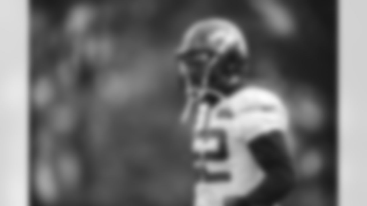 LB Jarrad Davis