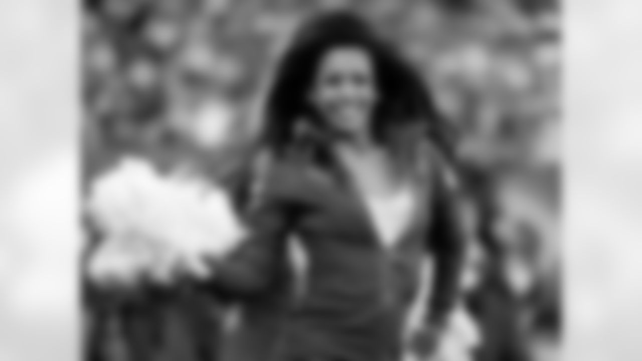 Michele R. 2009 Flight Crew Member Photos
