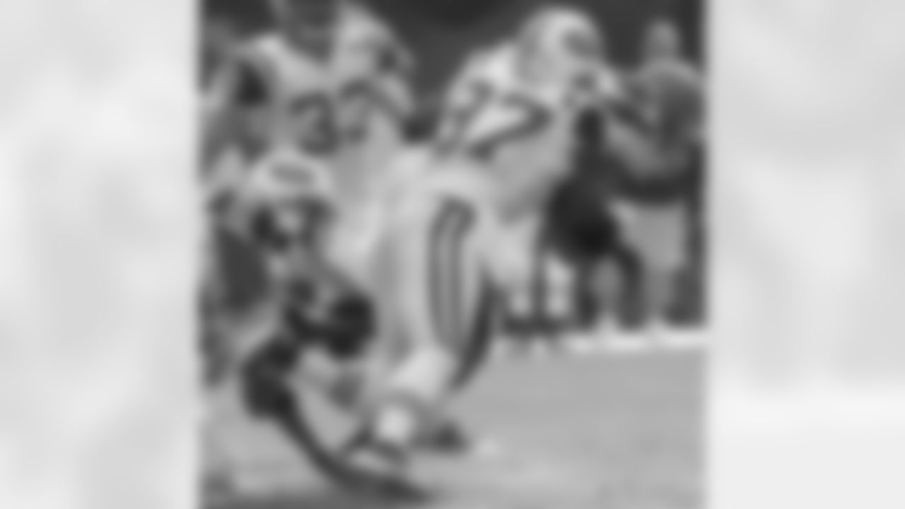 Calvin Pace Photos