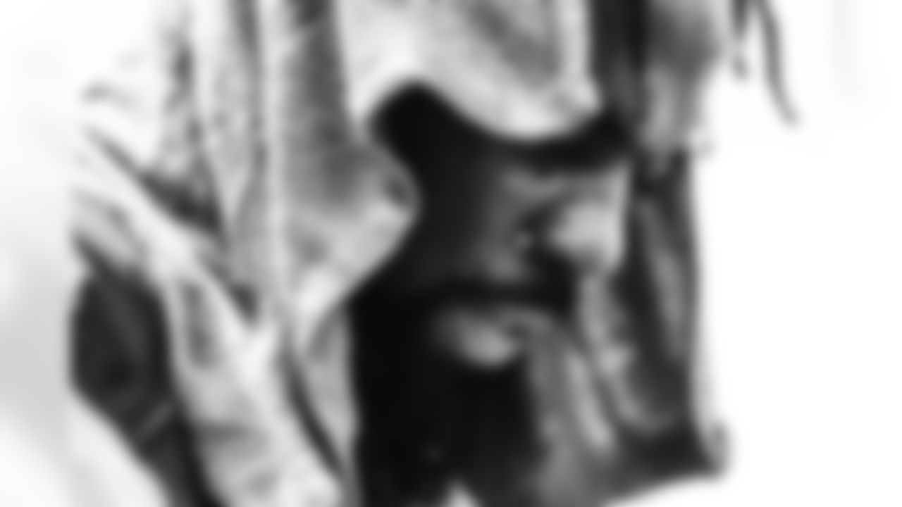 E_SA103753