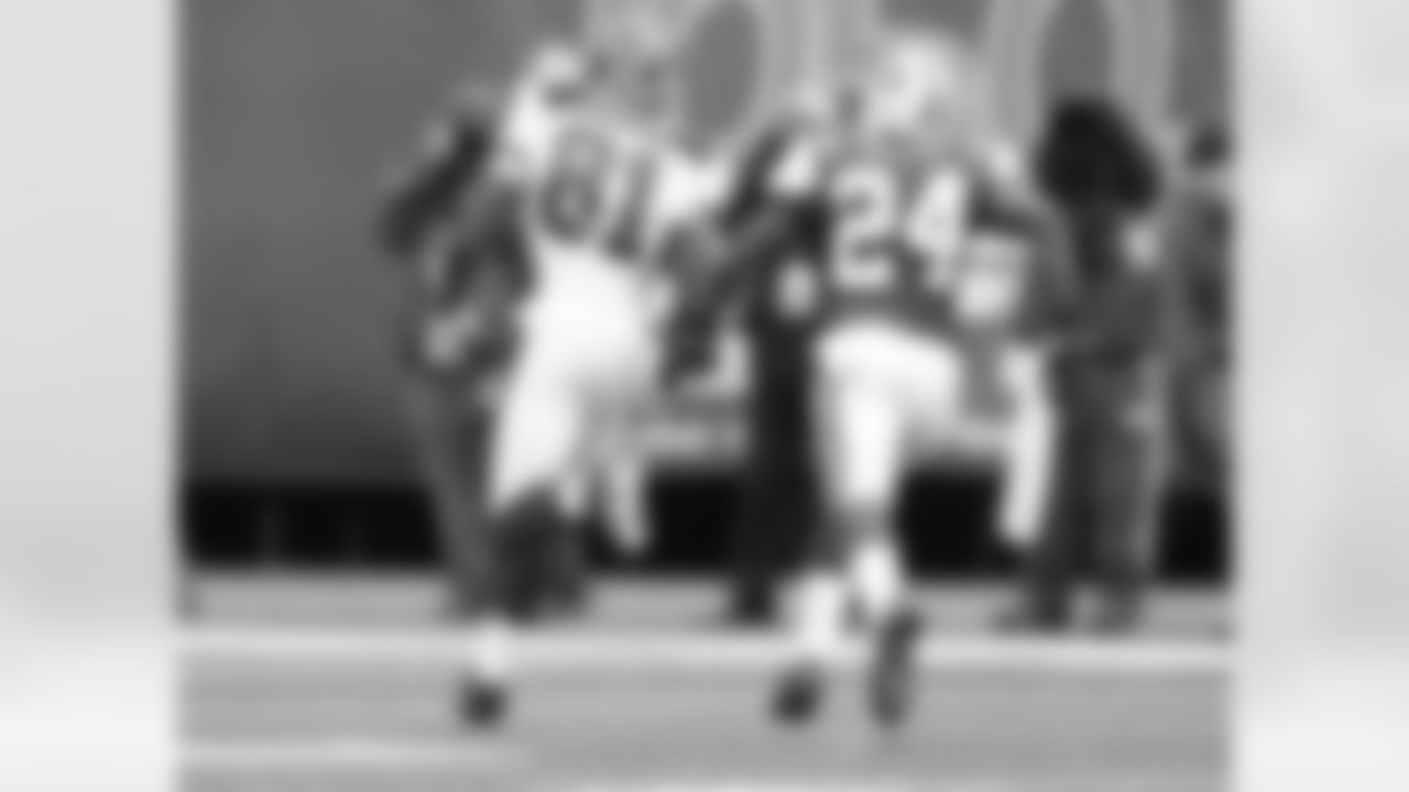 2009 Week 6 - Jets vs Bills Photos