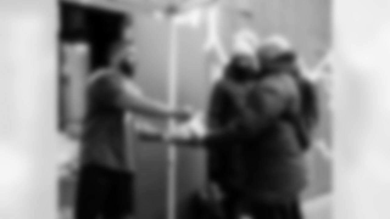 20221122-JETS Food Bank For NYC-99