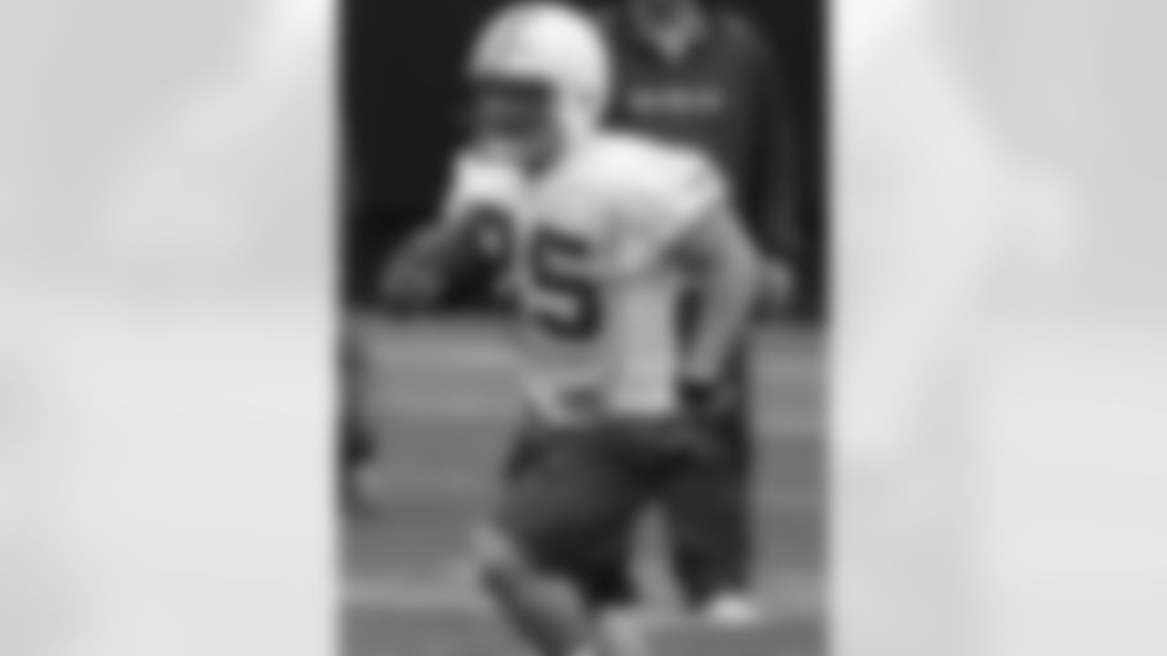 Danny Woodhead Photos