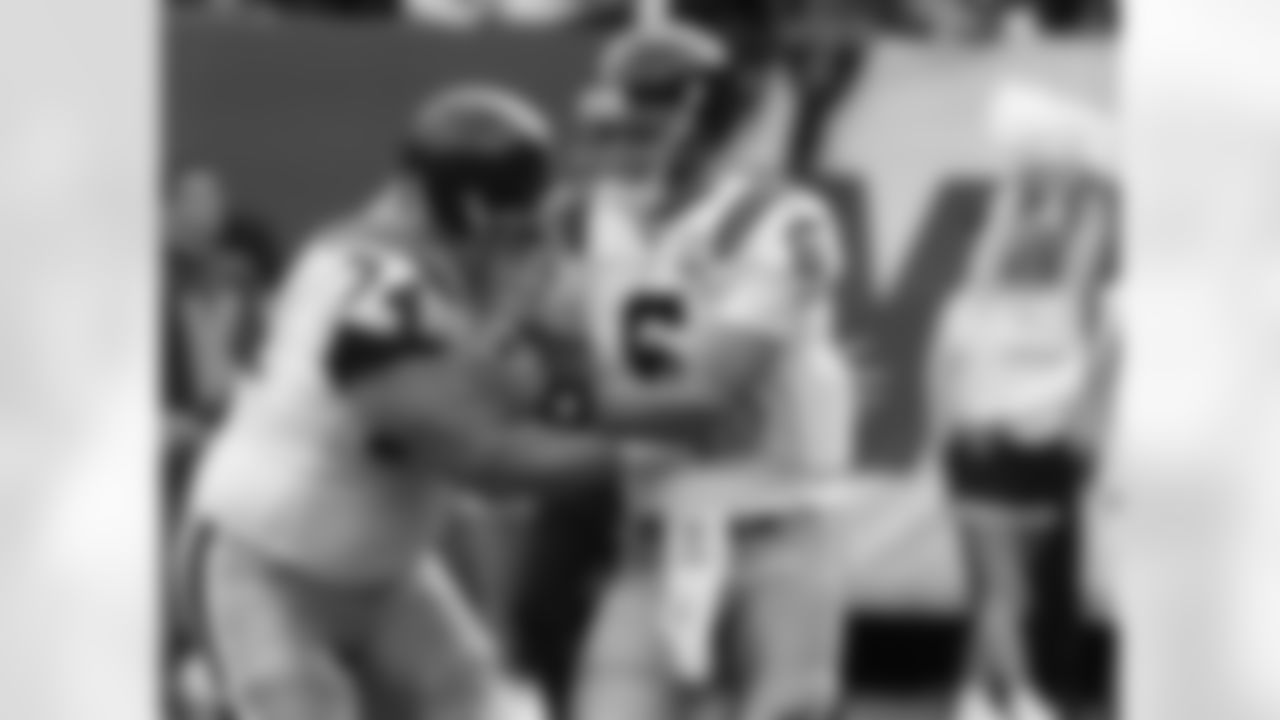 2009 Week 8 Jets Vs Miami Photos