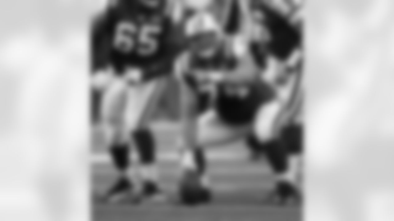Nick Mangold Photos
