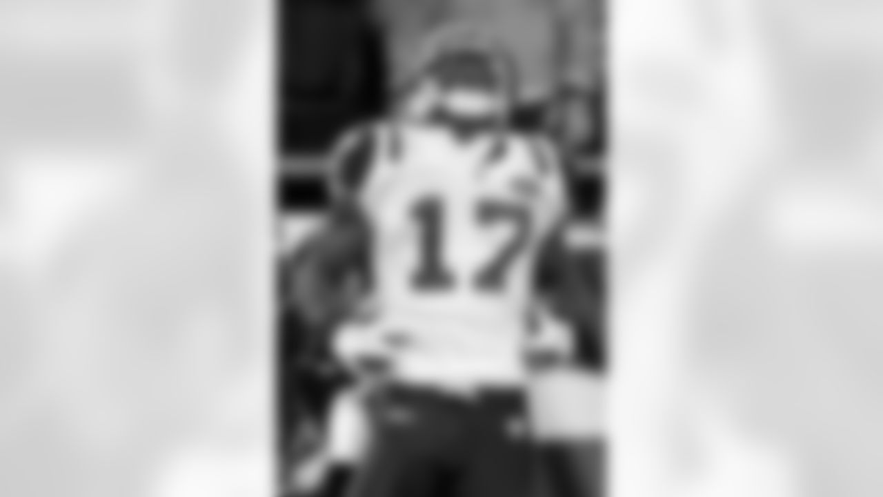New York Jets at New England Patriots Divisional Playoff Game