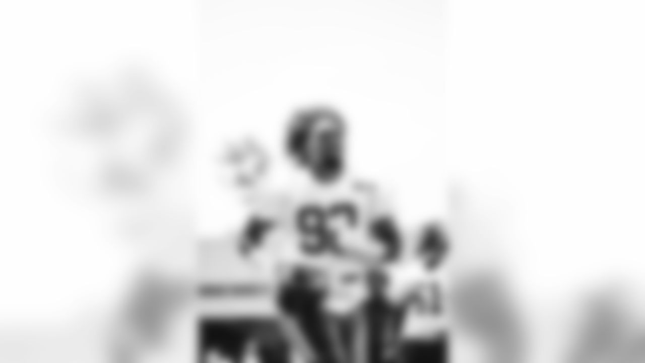 E_SNY_85A1795