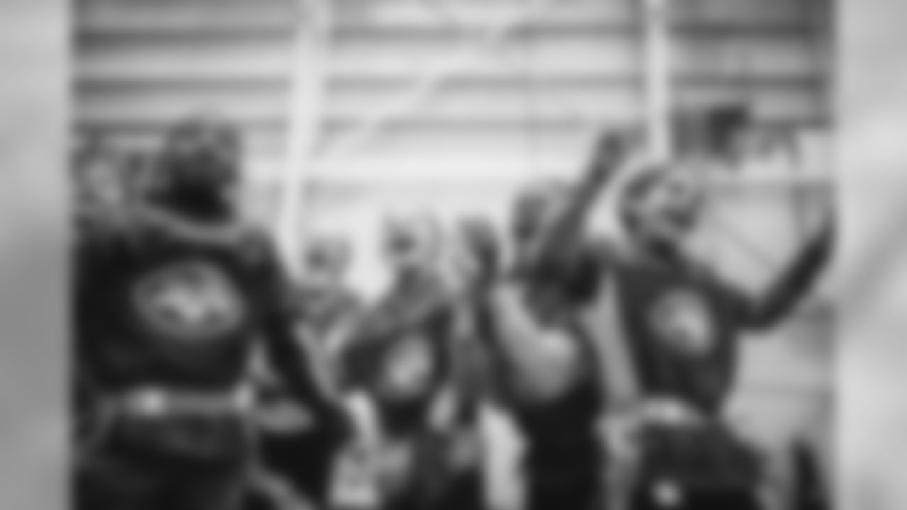 E_SNY_8468