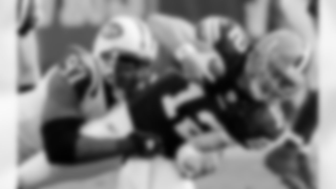 Calvin Pace Photos