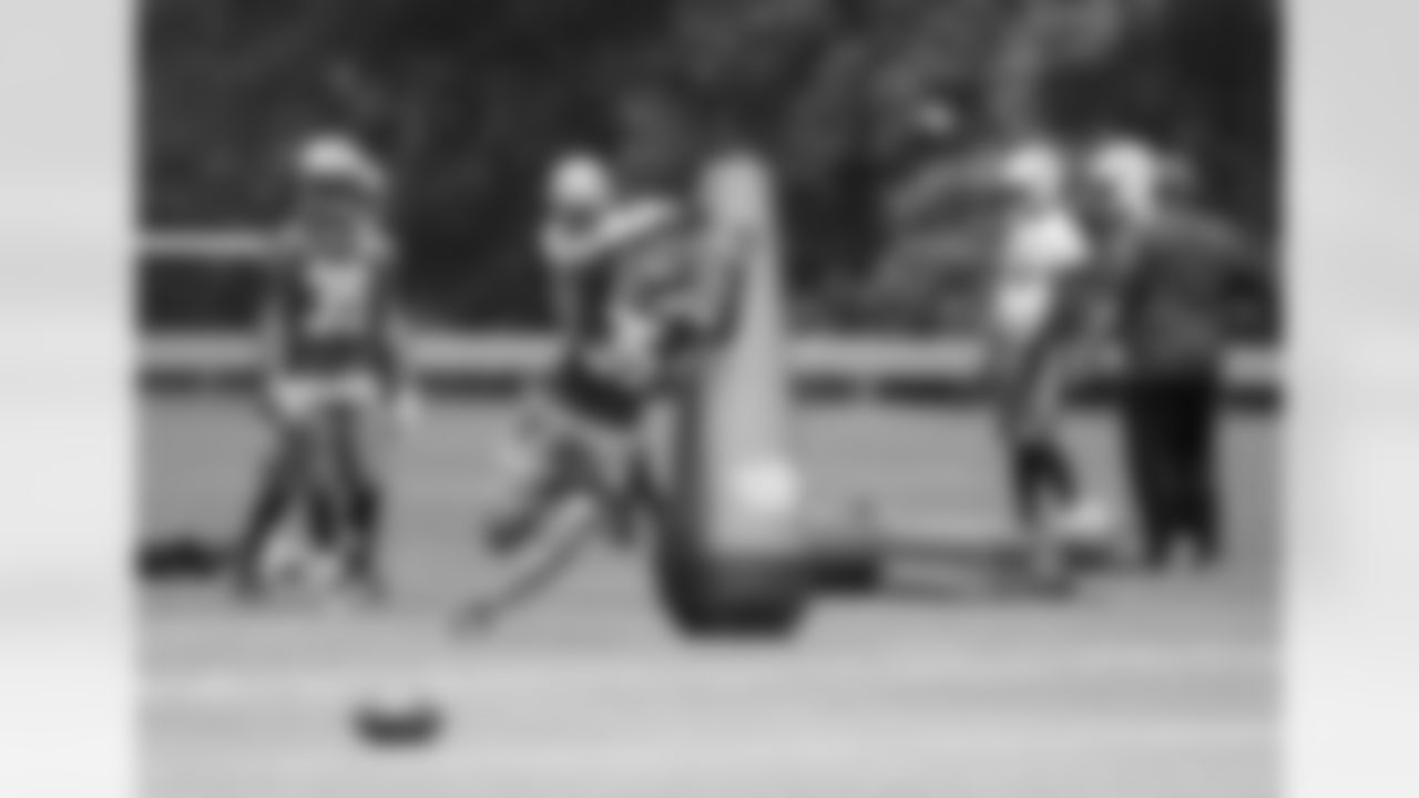 S - Durell Eskridge