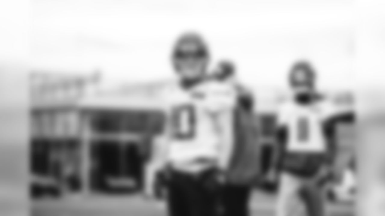 E_SNY_8752