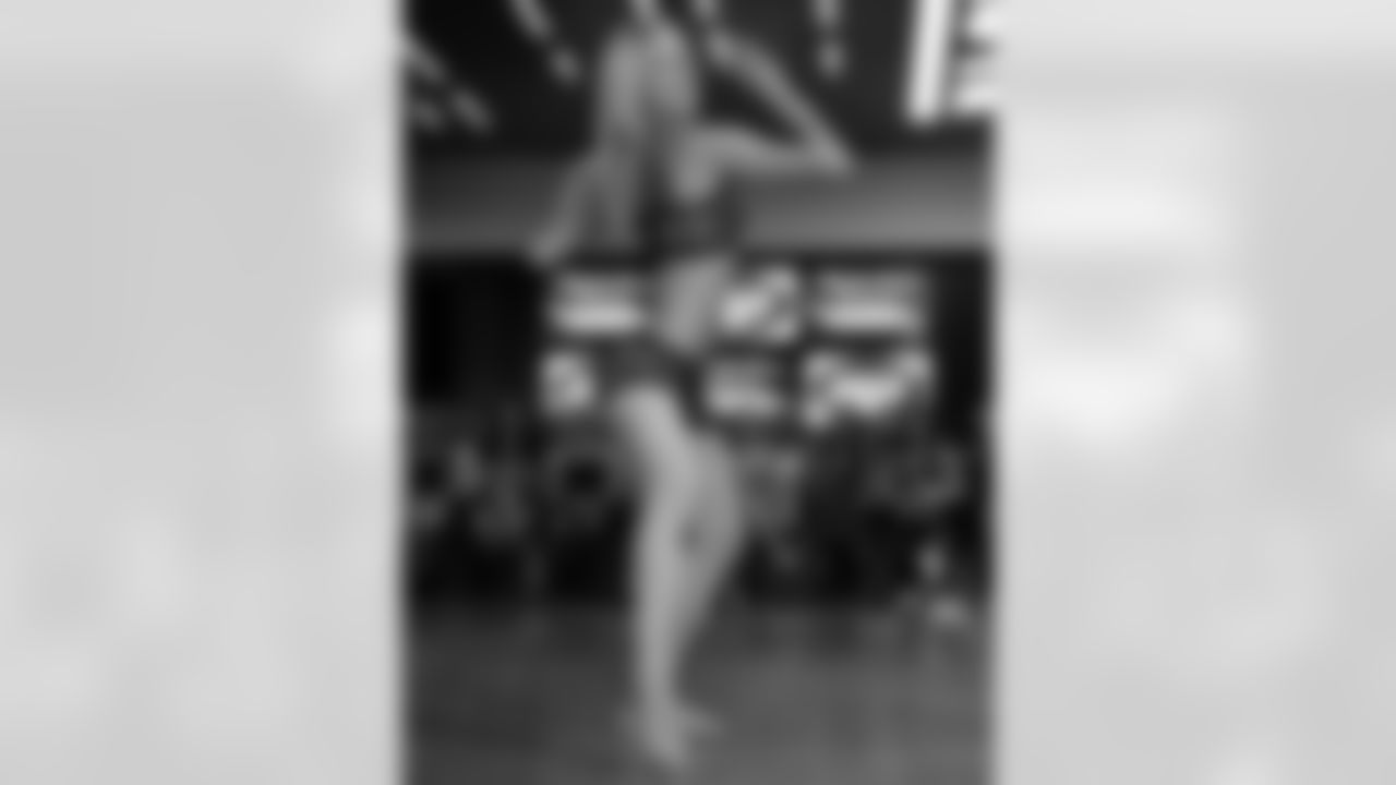 2011 Flight Crew Final Auditions