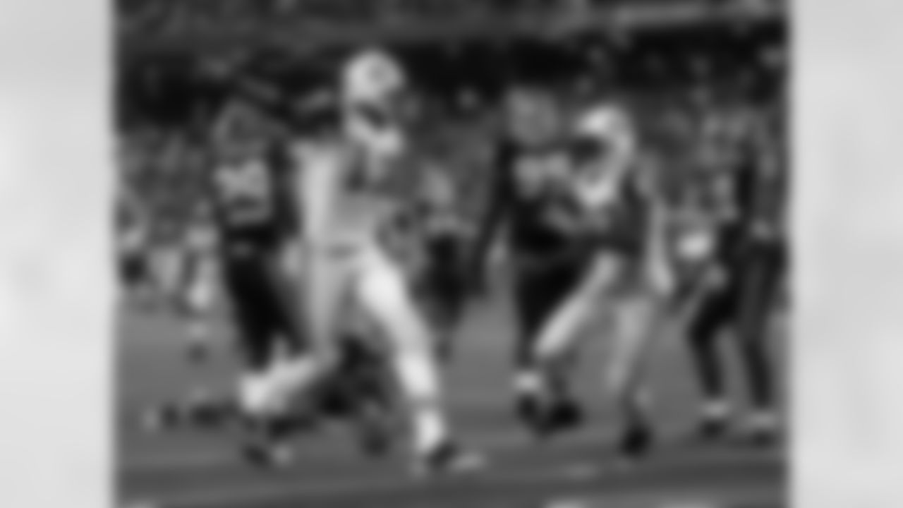 2009 Week 13 Jets at Bills Photos