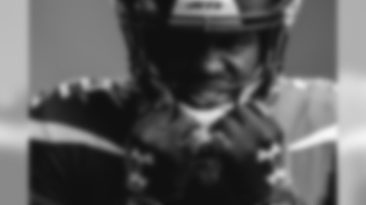 32 De'Angelo Henderson Sr.