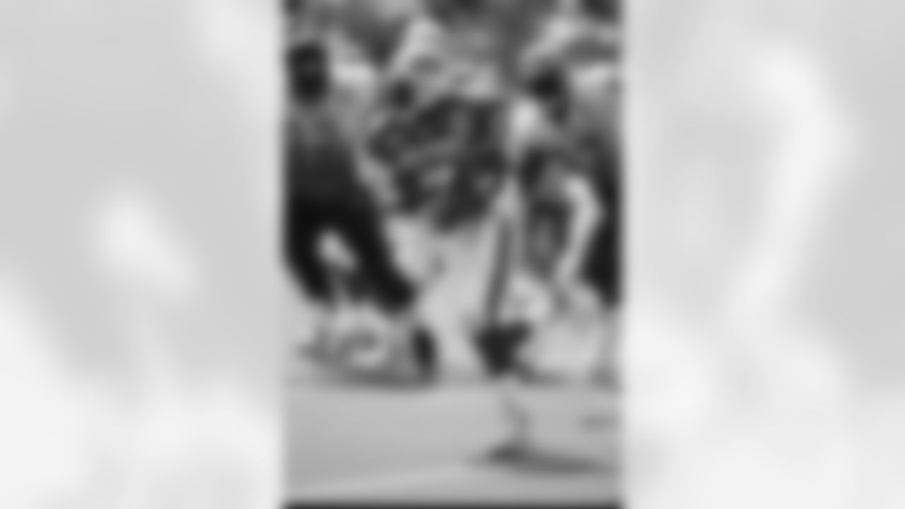 Curtis Martin Photo Gallery