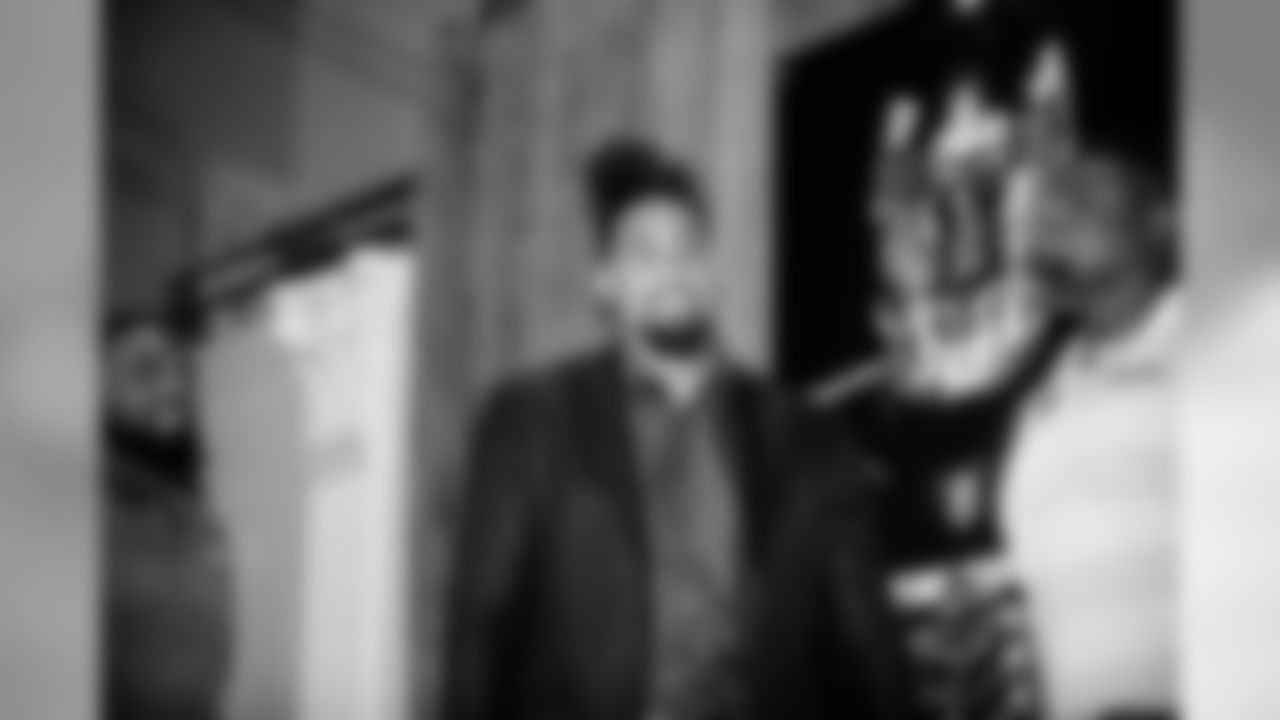 E_sny_8711