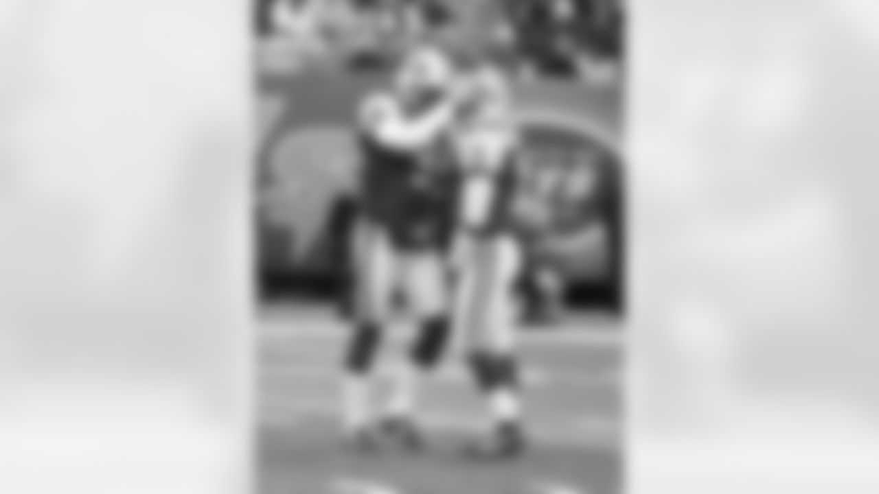 2009 Week 6 - Jets vs Bills Photos