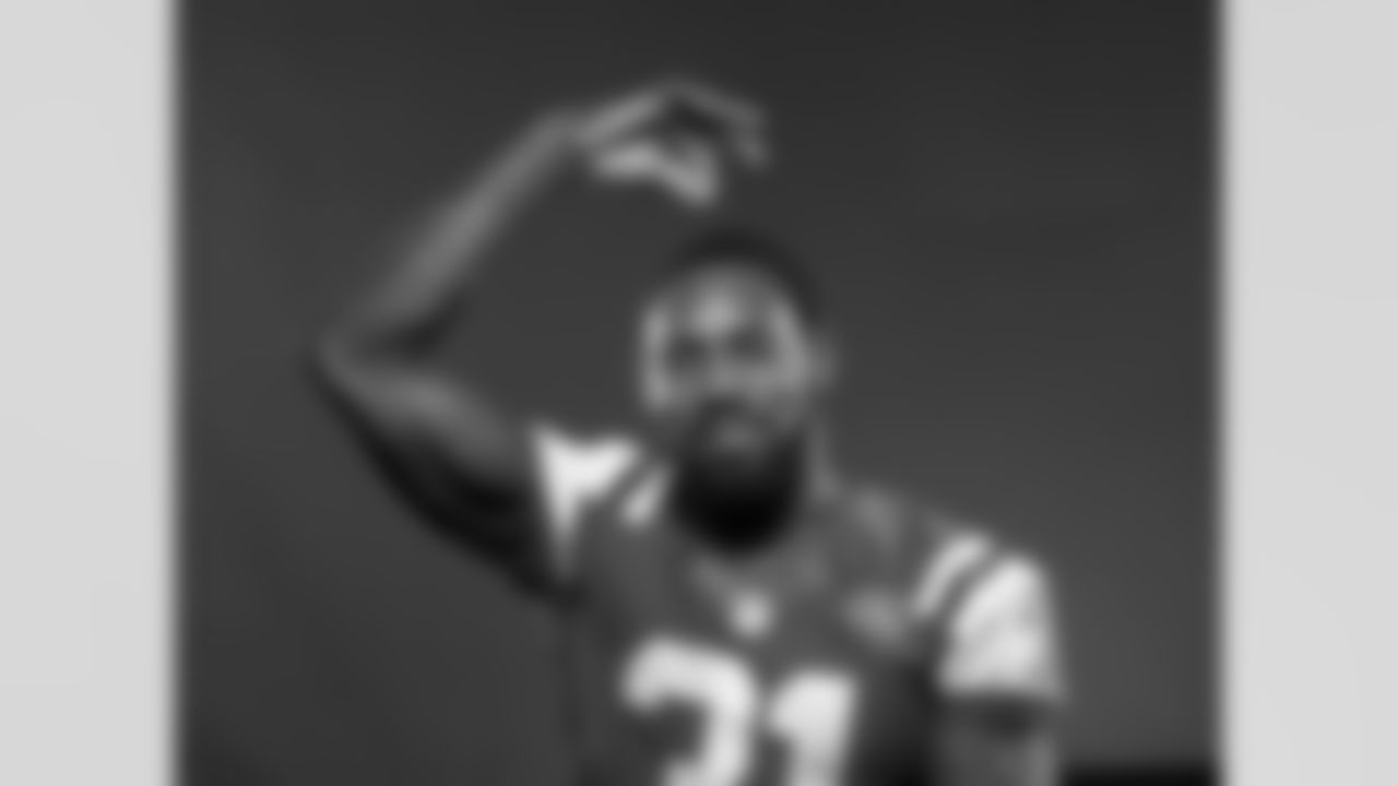 CB - Antonio Cromartie