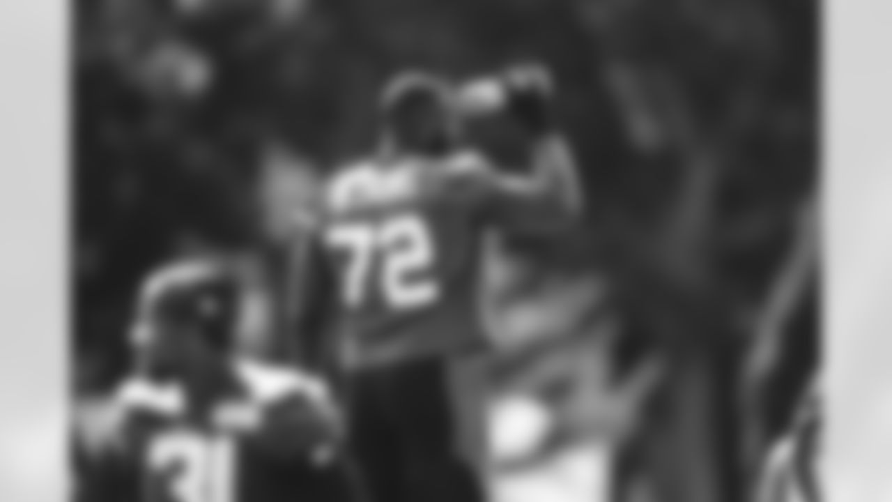 E_JB2_3810