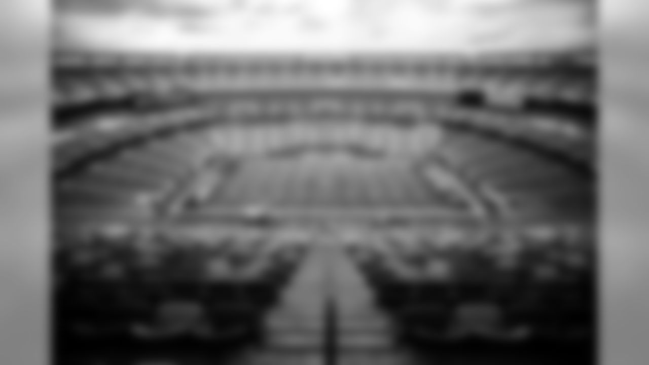 E_SNY_4265