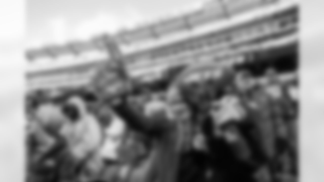 122621_FANS_JAX_V_NYJ_230