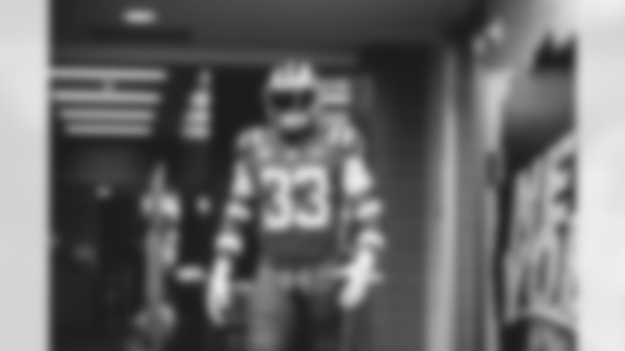E_1D2_0016