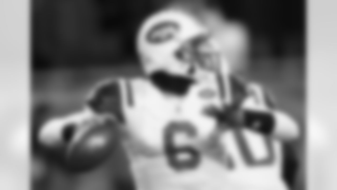 2010 Week 13 Jets vs Patriots Game Photos