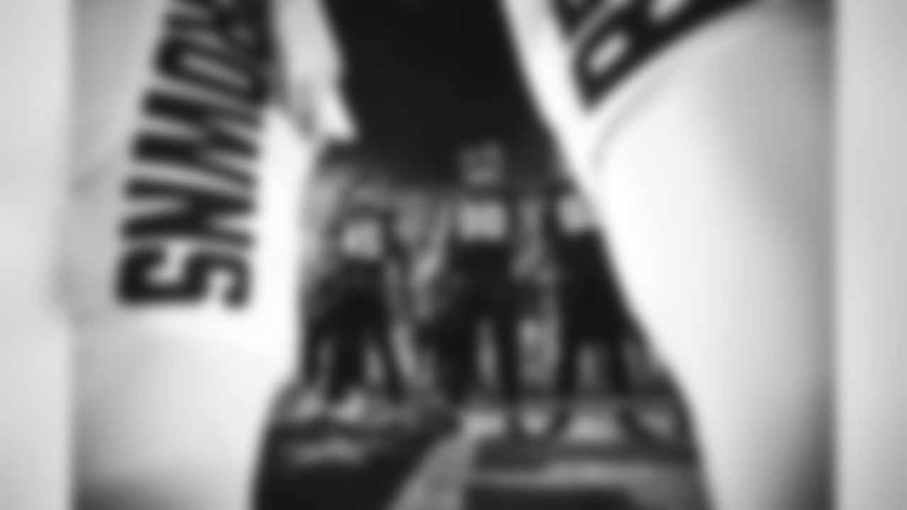E_SNY_0379
