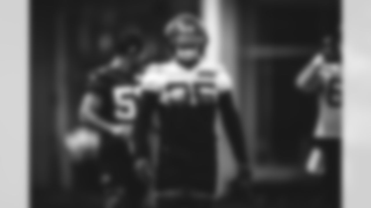 RB Austin Walter