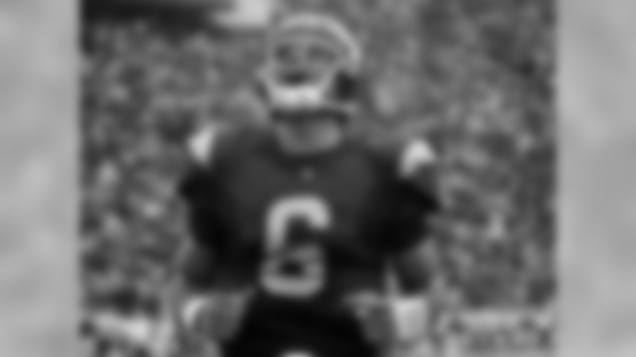 2009 Draft Jets First Round Pick - Mark Sanchez