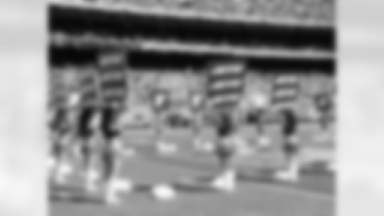 2009 Week 2 Jets vs Patriots Flight Crew Photos