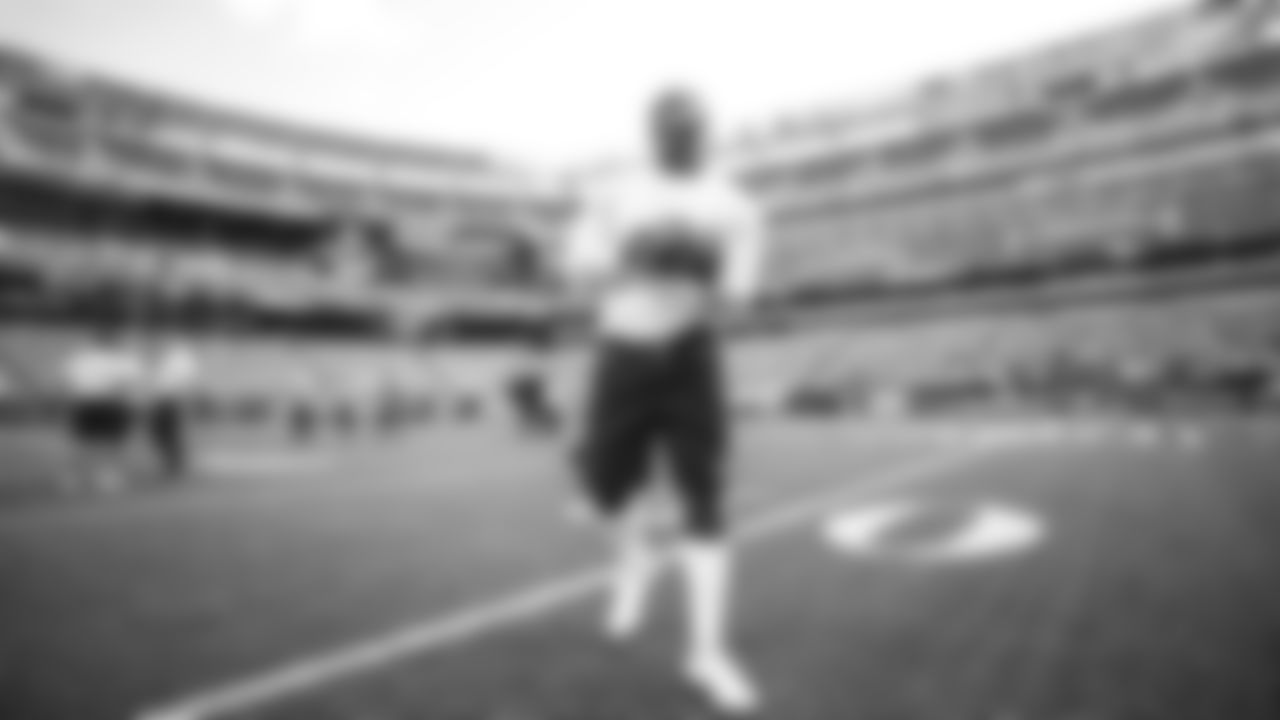 E_SZ4_0197-pregame-thumb