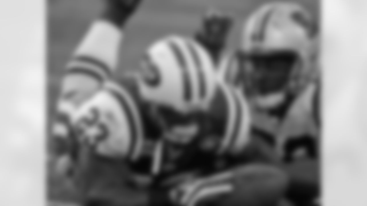 2009 Week 12 Jets vs Panthers Photos