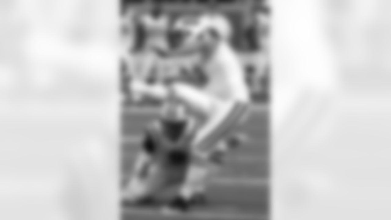 Nick Folk Photos