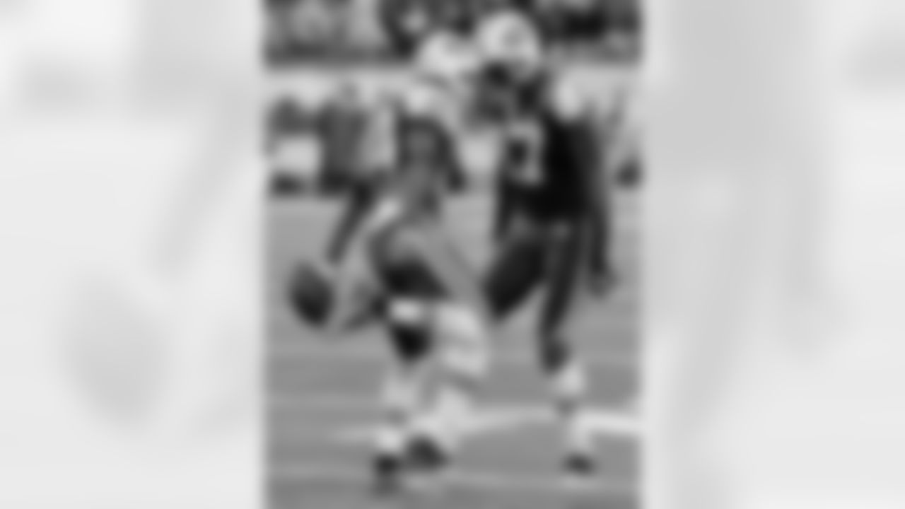 Santonio Holmes Photos