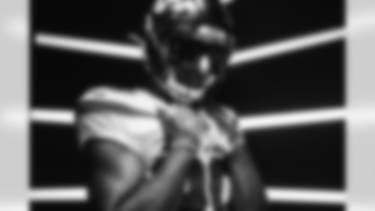 RB Breece Hall