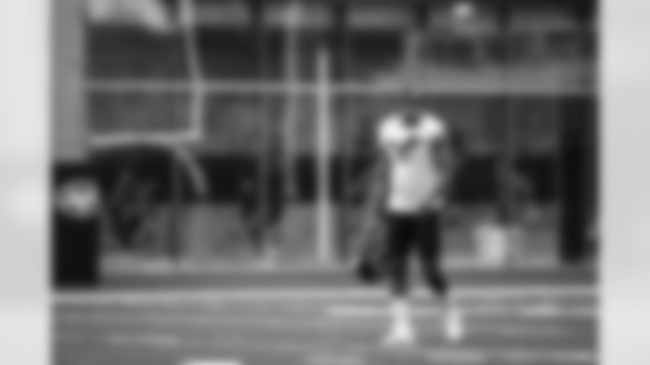 E_SNY_1641