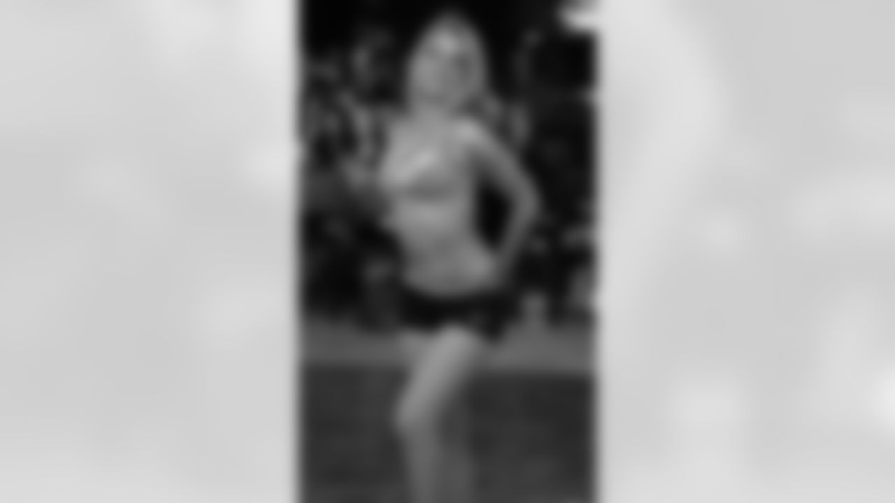2011 Flight Crew Preliminary Auditions