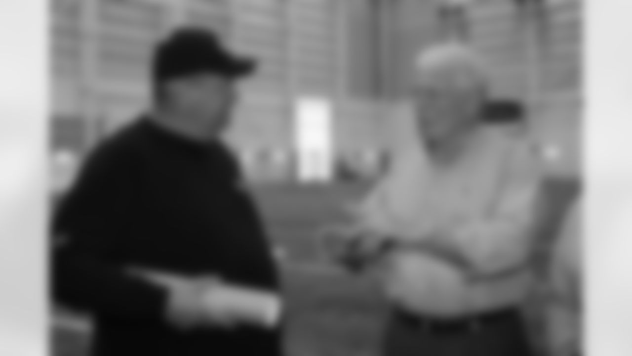 2009 Mandatory Minicamp Practice Photos with Buddy Ryan
