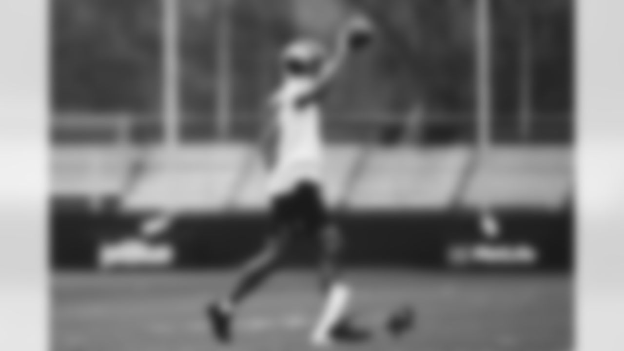 E_JB3_2414