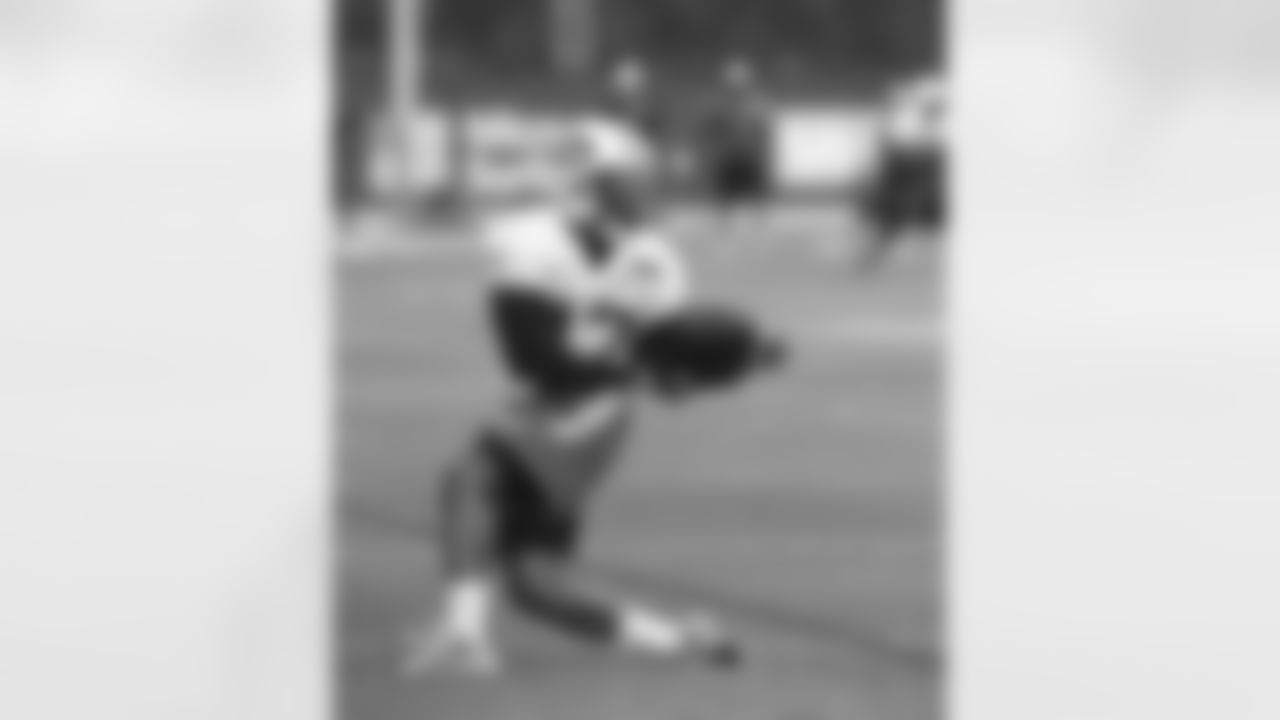 WR Chris Owusu