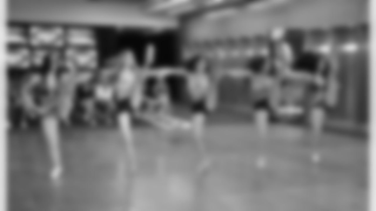 2011 Flight Crew Final Auditions