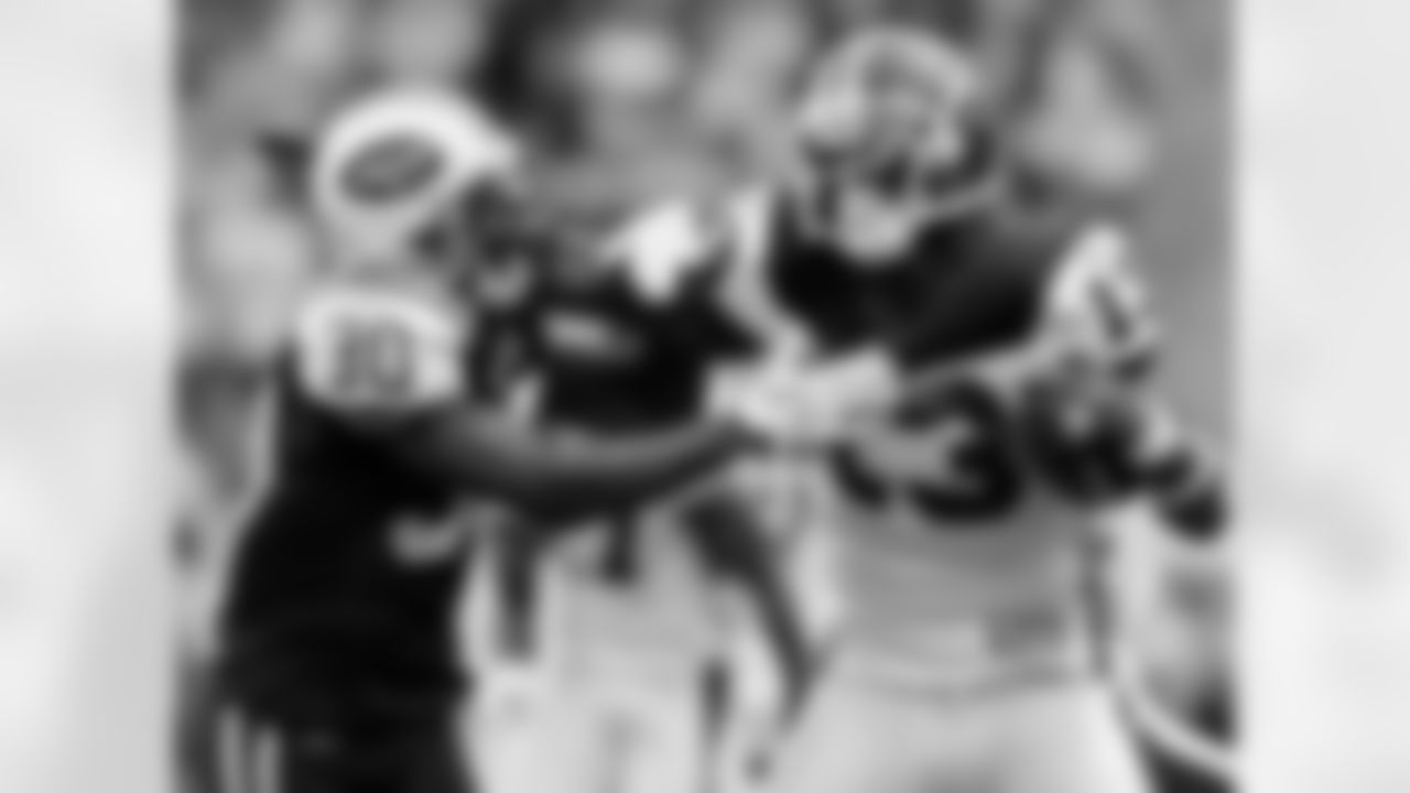 2010 Week 17 Jets vs Bills Game Photos